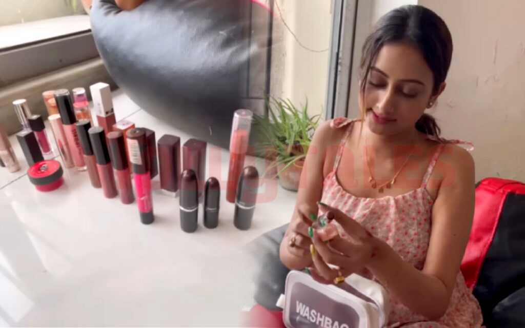 Lipstick, Mithai, Soumitrisha Kundoo, Tonni Laha Roy, Torsa, YouTube Tonni Lipstic Collection