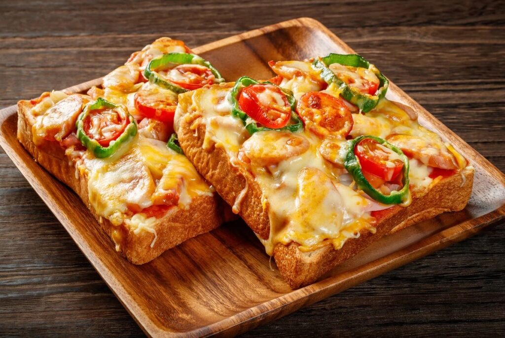 easy recipe, mni pizza, snacks recipe bread pizza