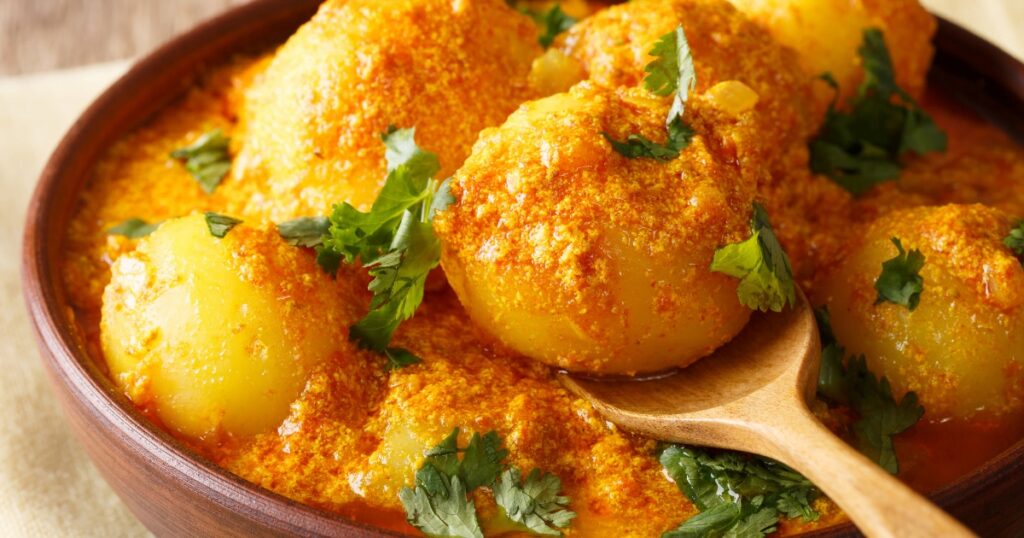 badam alu Dom বাদাম আলু দম, potato curry recipe, veg recipe, আলুর রেসিপি, ভেজ রেসিপি Badam Alu Dam