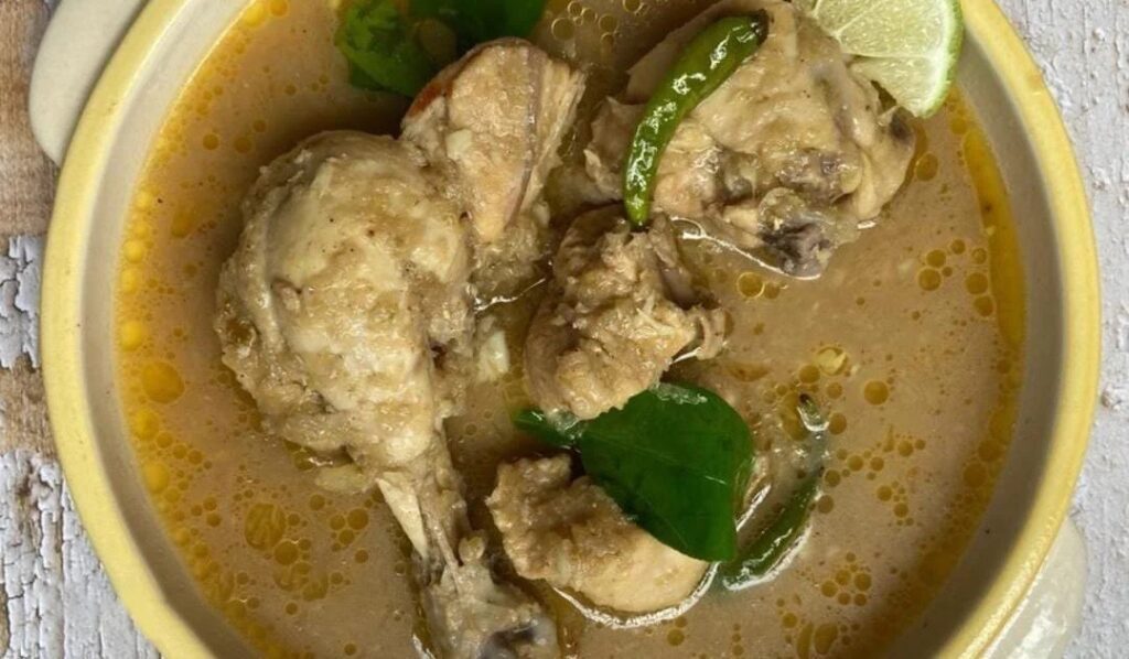 Gondhoraj chicken