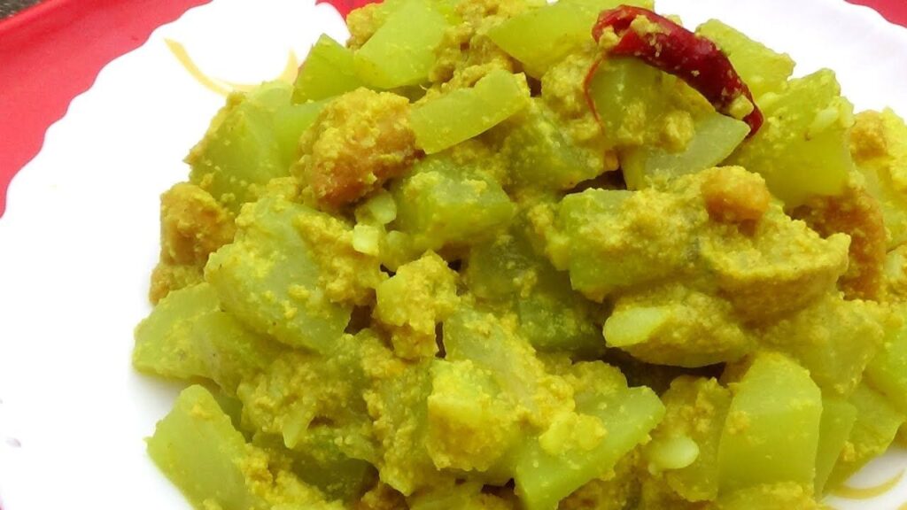 নিরামিষ সোয়াবিন-লাউ ঘন্ট