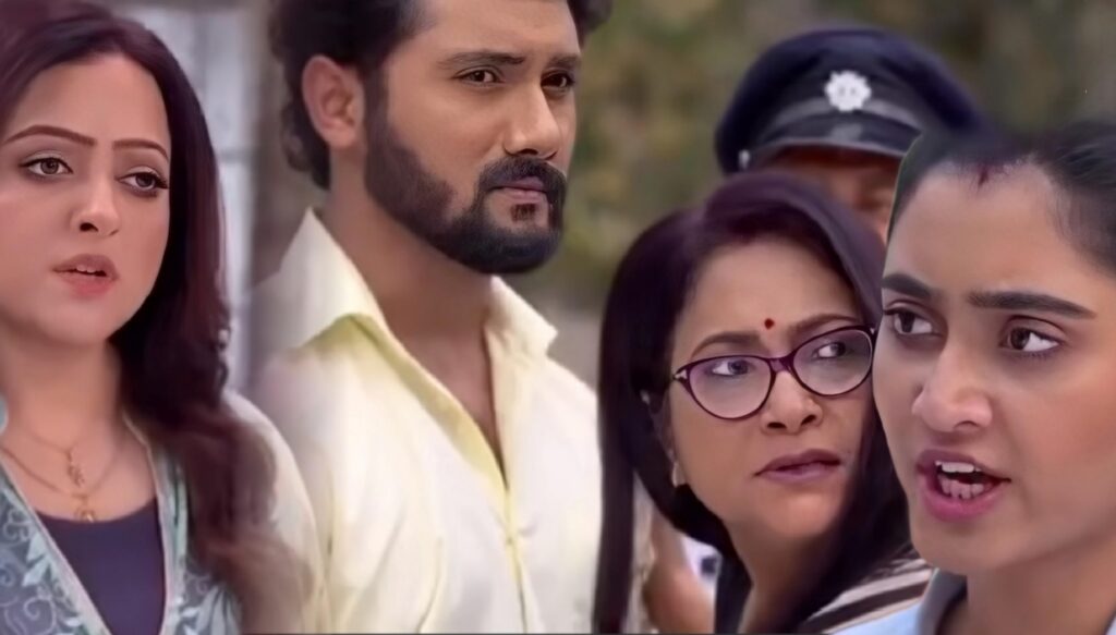 Picsart 24 02 25 16 45 03 304