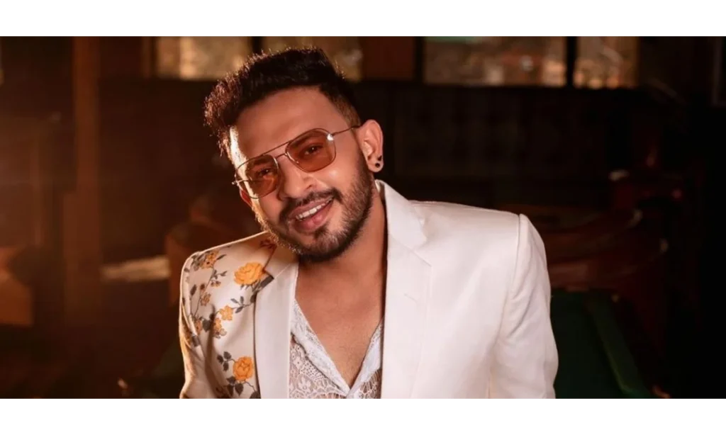 anindya chatterjee, Bengali serial, Kajol Nodir Jole, Zee Bangla, অনিন্দ্য চট্টোপাধ্যায়, কাজল নদীর জলে, জি বাংলা, বাংলা সিরিয়াল anindya chatterjee