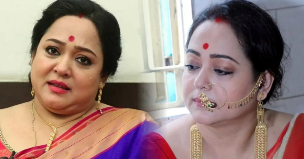 Aparajita Adhya, Tollywood, Bengali Actress, Puratawn, women's life, life beyond 40, marriage, divorce, motherhood, middle-class life, love, female independence, family support, অপরাজিতা আঢ্য, টলিউড, বাঙালি অভিনেত্রী, পুরাতন ছবি, নারীর জীবন, ৪০-এর জীবন, সংসার, ডিভোর্স, মা, মধ্যবিত্ত জীবন,, ভালোবাসা, নারীস্বাধীনতা, পরিবারের সহায়তা