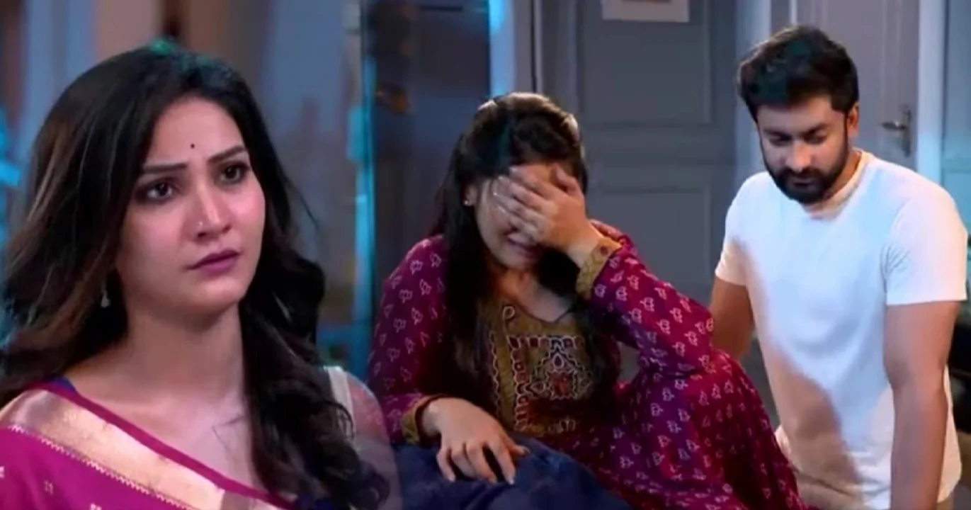 Tollywood serial Grihaprabash, star jalsha, Ushasi Roy, Sushmit Mukherjee, Entertainmentnews, entertainment, বিনোদন, স্টার জলসা, অভিনেতা, অভিনেত্রী, টলিউড,গৃহপ্রবেশ, সুস্মিত মুখার্জী, ঊষসী রায়, সিরিয়াল, ধারাবাহিক