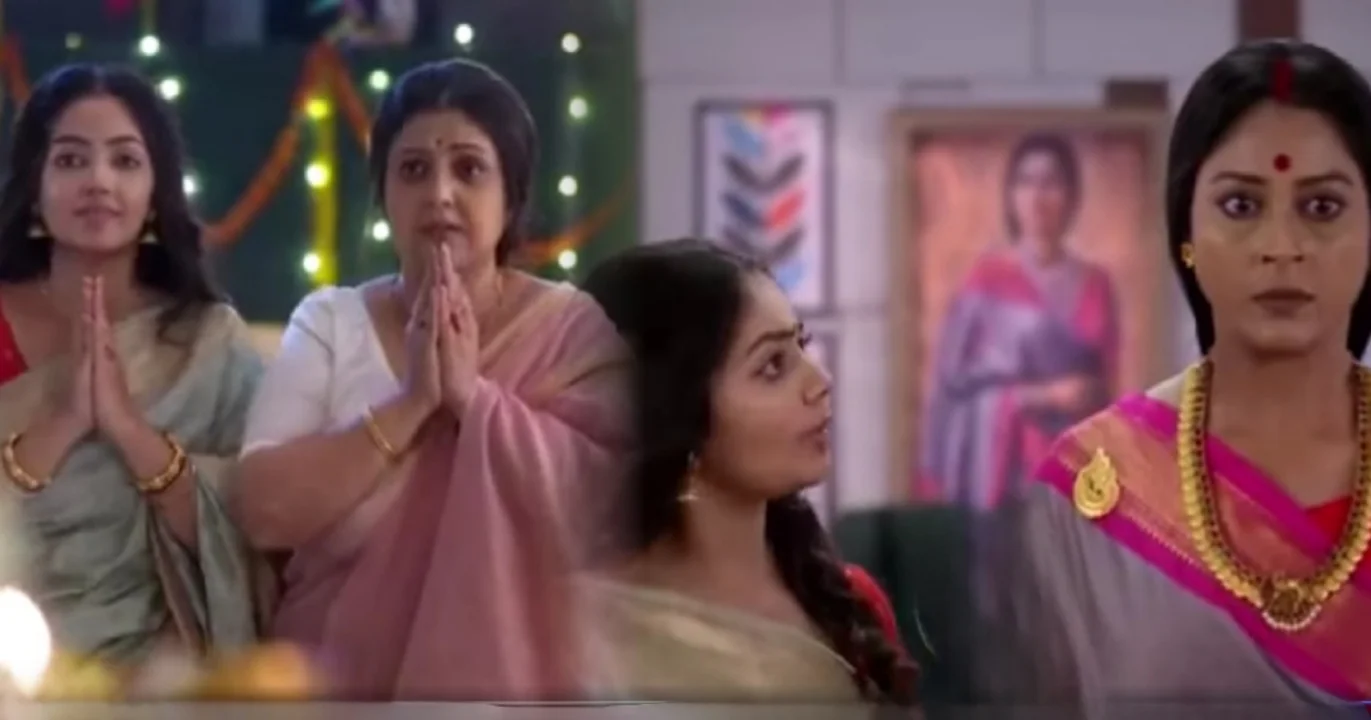 Phulki, Zee Bangla Serial, Zee Bangla, Bengali Serial, New Episode, Upcoming Episode, Devyani Mondal, Abhishek Bose, Sudip Sarkar, Rudrarup Sanyal, ফুলকি, জি বাংলা, বাংলা সিরিয়াল, দিব্যানী মণ্ডল, অভিষেক বসু, সুদীপ সরকার, রুদ্ররূপ সান্যাল, নতুন পর্ব