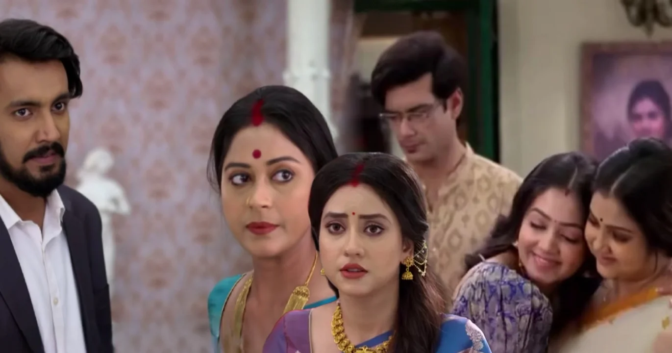 Phulki, Zee Bangla Serial, Zee Bangla, Bengali Serial, New Episode, Upcoming Episode, Devyani Mondal, Abhishek Bose, Sudip Sarkar, Rudrarup Sanyal, ফুলকি, জি বাংলা, বাংলা সিরিয়াল, দিব্যানী মণ্ডল, অভিষেক বসু, সুদীপ সরকার, রুদ্ররূপ সান্যাল, নতুন পর্ব