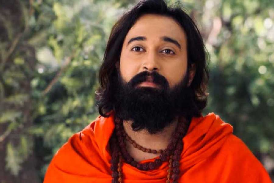 tollywood, Bamakhepa, Bengali Series, Bengali thriller series, Klik OTT, new role, Rajasthan, Sabyasachi Chowdhury, Satyajit Ray, Sonar Kella, web series, ওয়েব সিরিজ, ক্লিক ওটিটি, নতুন চরিত্র, বামাক্ষ্যাপা, বাংলা থ্রিলার সিরিজ, বাংলা সিরিজ, রাজস্থান, সত্যজিৎ রায়, সব্যসাচী চৌধুরী, সোনার কেল্লা image