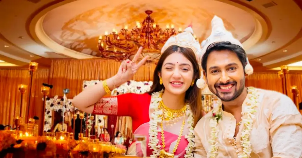 Ananya, Bengali wedding, celebration, Entertainment, Excitement, family, Guha, Kundu, Menu, preparation, social media, Sukanta, Traditional Ceremony, Venue, অনন্যা, উত্তেজনা, উদযাপন, কুণ্ডু, খাওয়ারের মেনু, গুহ, পরিকল্পনা, পরিবার, প্রস্তুতি, বাঙালি বিয়ে, সামাজিক মাধ্যম, সুকান্ত Bengali Wedding, Ananya, Guha, Sukanta, Kundu, Celebration, Venue, Menu, Preparation, Family, Excitement, Traditional Ceremony, Social Media, Entertainment, বাঙালি বিয়ে, অনন্যা, গুহ, সুকান্ত, কুণ্ডু, উদযাপন, খাওয়ারের মেনু, প্রস্তুতি, পরিবার, উত্তেজনা, পরিকল্পনা, সামাজিক মাধ্যম, বিনোদন সংবাদ