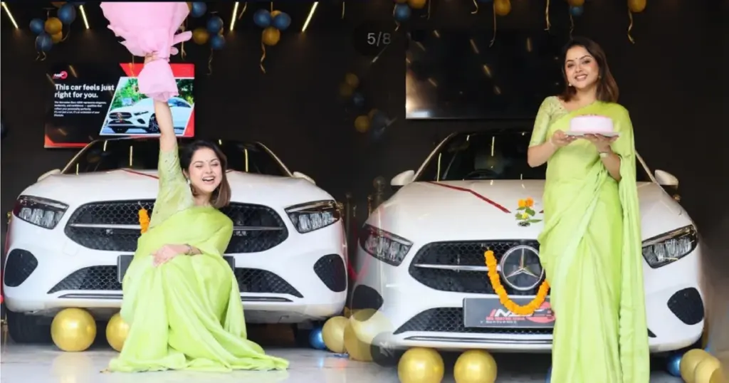 Jeetu Komal, Nabanita Das, Mercedes Benz, Television Actress, Marriage, Breakup, Business Venture, Social Media Influencer, Celebrity Life, Bengali Actors, Social Media Backlash, Tollywood, জিতু কমল, নবনীতা দাস, মার্সিডিজ বেনজ, টেলিভিশন অভিনেত্রী, দাম্পত্য, বিচ্ছেদ, ব্যবসায়ী, সোশ্যাল মিডিয়া ইনফ্লুয়েন্সার, বাঙালি অভিনেত্রী, বাংলা সিরিয়াল, নেটিজেনদের কটাক্ষ