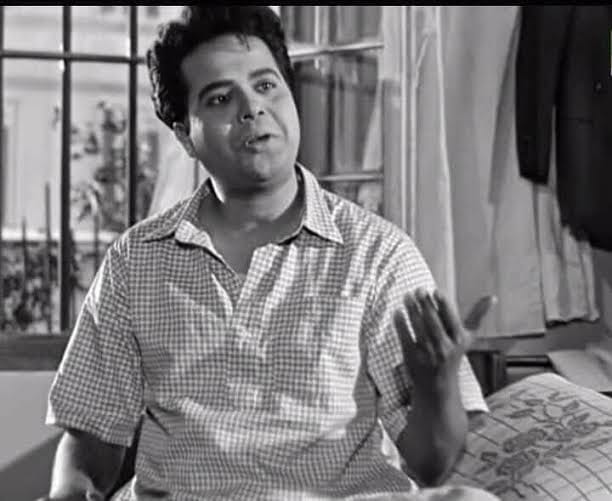 tollywood, Bengali cinema, Bengali Film Legend, Entertainment News, tollywood news, uttam kumar, Uttam Kumar Biography, Uttam Kumar Red Diary, উত্তম কুমার, উত্তম কুমারের লাল ডায়েরি, জীবনী, টলিউড, বাংলা সিনেমা, বিনোদন খবর, মহানায়ক Tarun Kumar Chatterjee